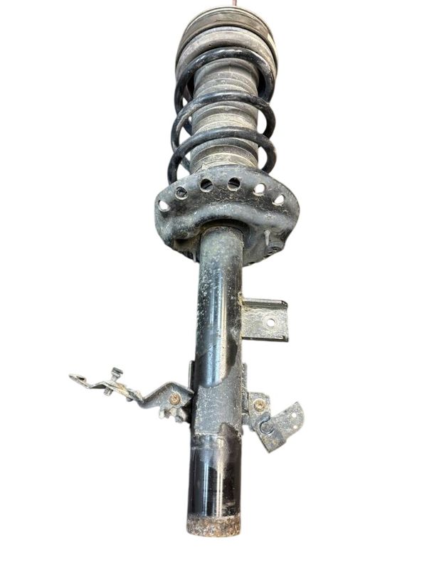 GJ3218080AA Suspension Leg Rear Left LAND ROVER EVOQUE I (L538) (2011-2018)