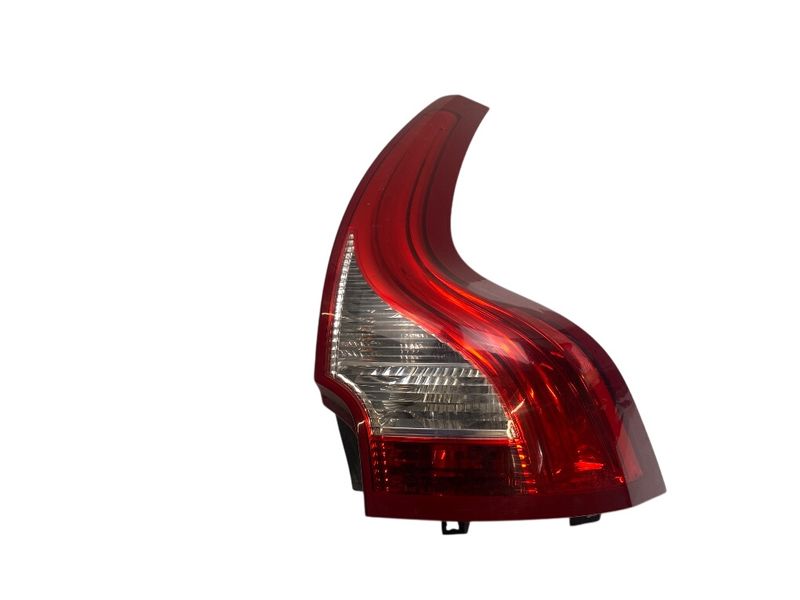 31323035 Tail light, right VOLVO XC60 I (2008-2017)