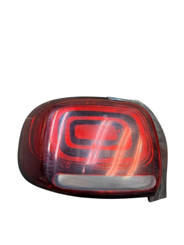 YQ00042480 Tail light left CITROËN C3 AIRCROSS I (A88) (2017-2024)