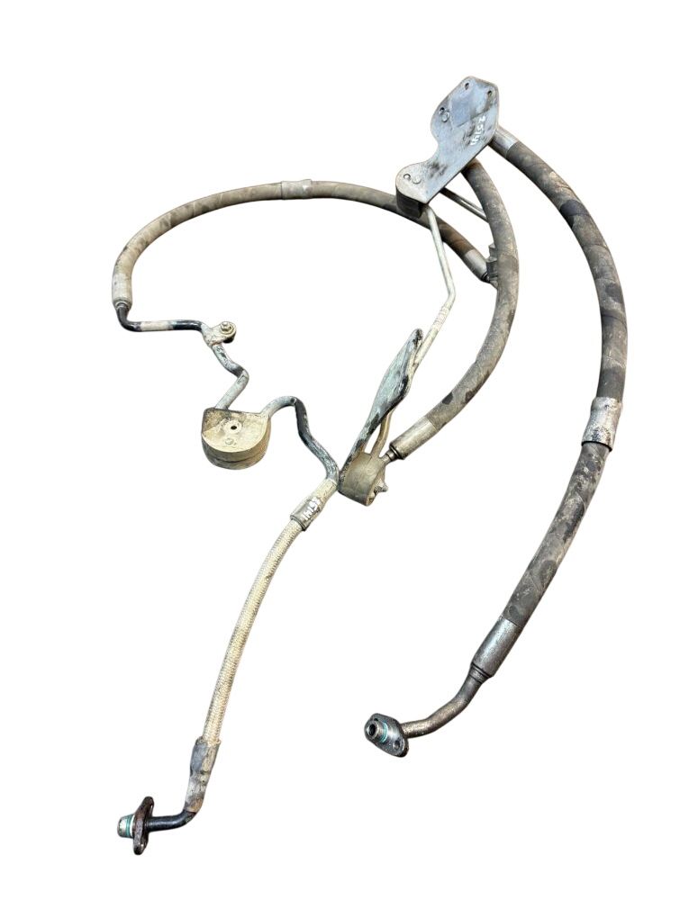 P685128002 P679067402 32416851280 32416790674 Power Steering Hose from cooler to pump BMW X5 (F15, F85) (2012-2018)