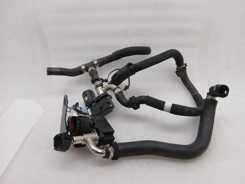 Ferrari F8 F142MFL heater valve 67444900 heater valve