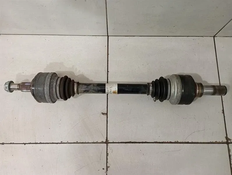 McLaren 650S Spider 14-17 Left Rear Drive Shaft 11G0248CP Drive Shaft Rear L