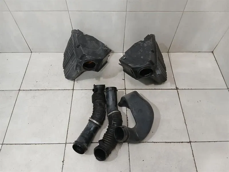 Aston Martin Rapide 10-14 Air Filter Box 4G43-9600-BD SET Air Filter Box Kit