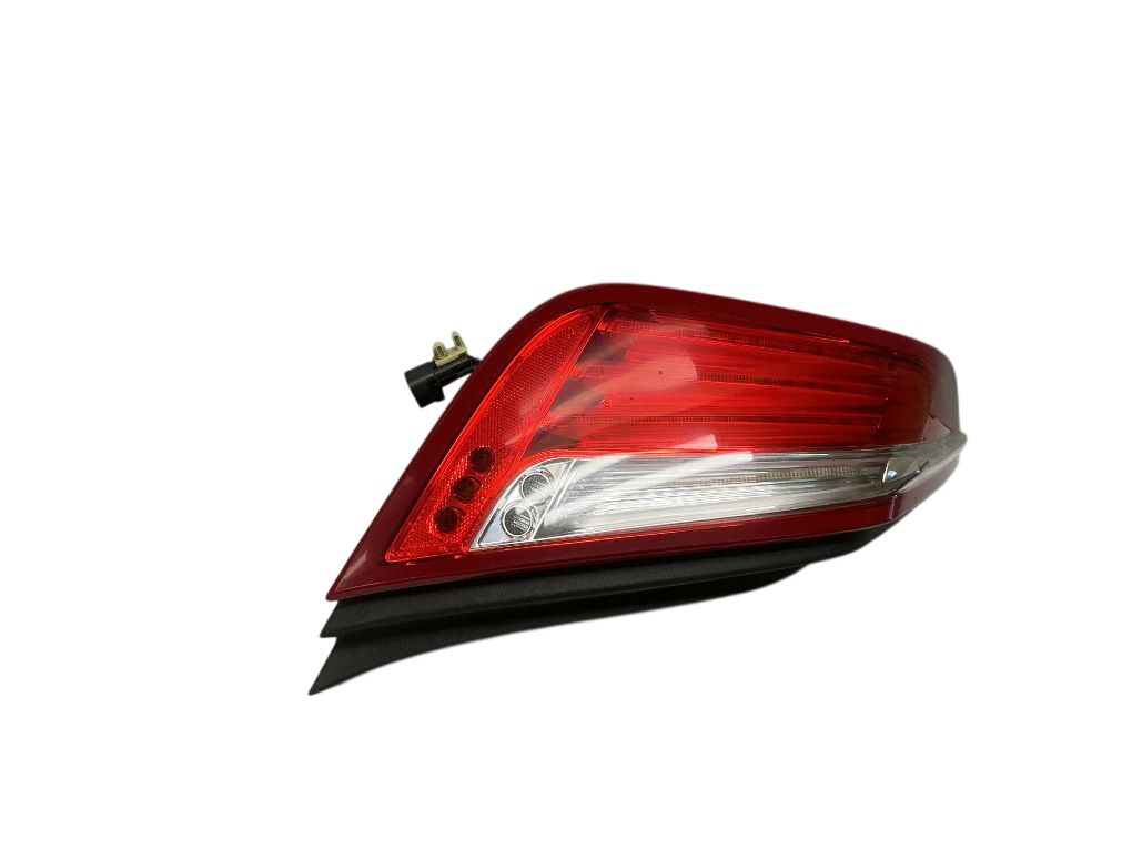AW9313405AE Tail light left JAGUAR XJ (X351) (2009-2019)