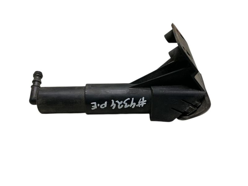 8520705030 Headlight Washer Nozzle Right TOYOTA AVENSIS (T270) (2009-2018)