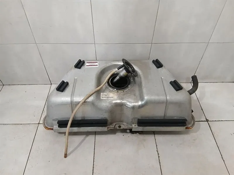 Aston Martin Vanquish S 04-07 V12 Fuel Tank 6R13-340682-AA Fuel Tank