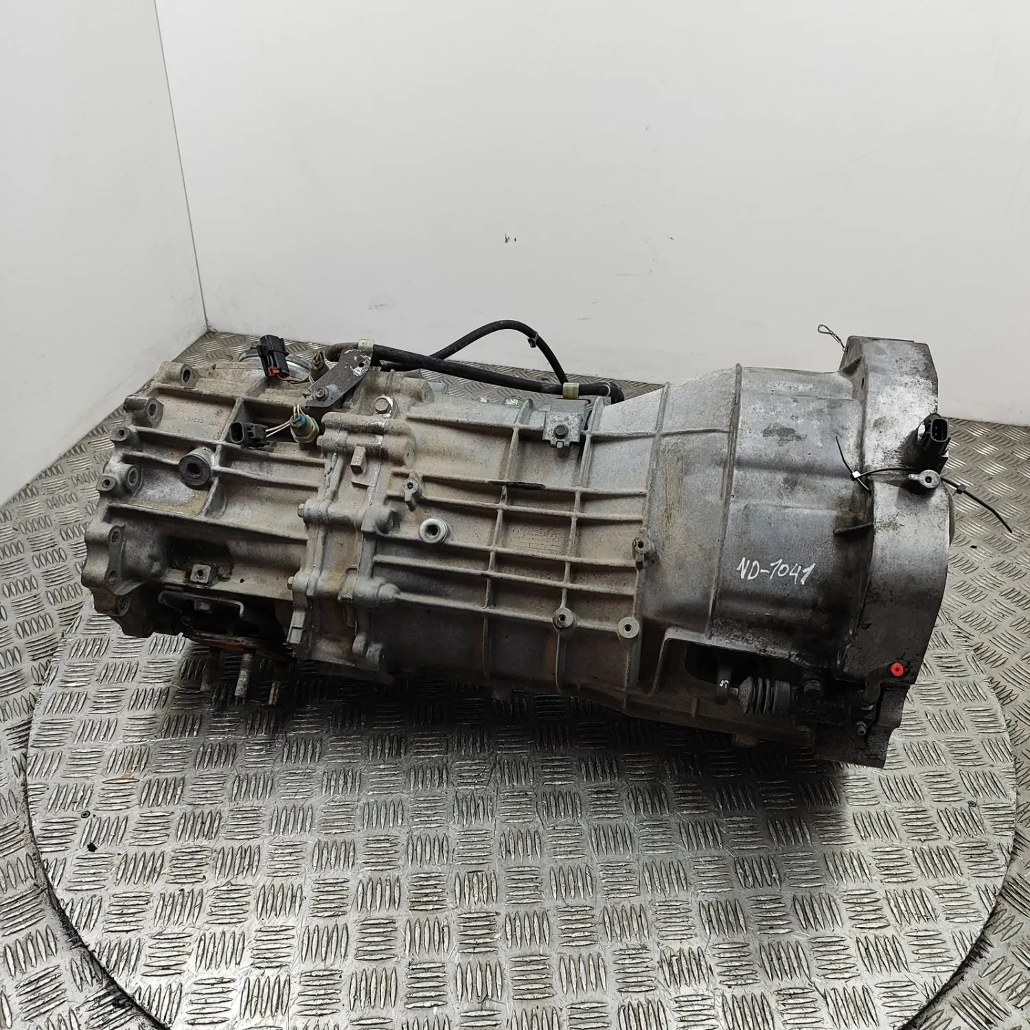 NISSAN NP300 NAVARA D40 Manual 6 Speed Gearbox 32010-EB510 2.5d 106kw 2010