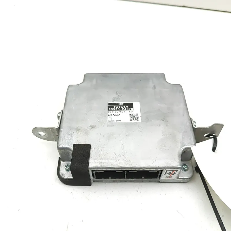 LEXUS RC Gearbox Control Unit 89535-24070 5.0 Petrol 351kw 2016 33982031