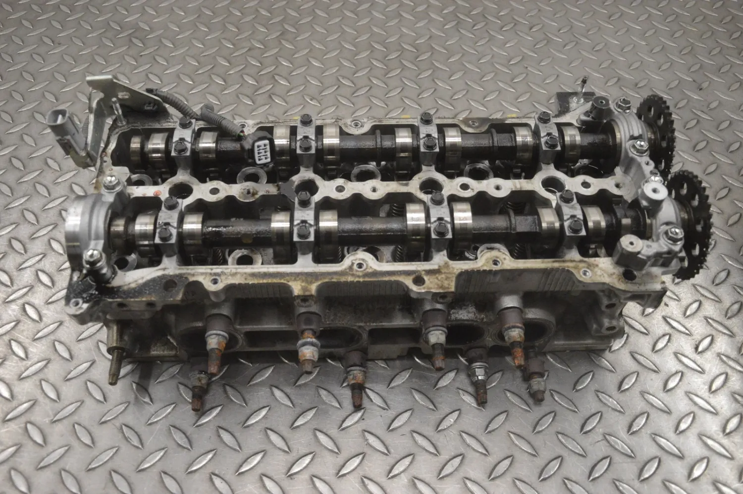 Toyota Land Cruiser Engine Cylinder Head D188241085 2.8 D-4D J15 2016 22404857
