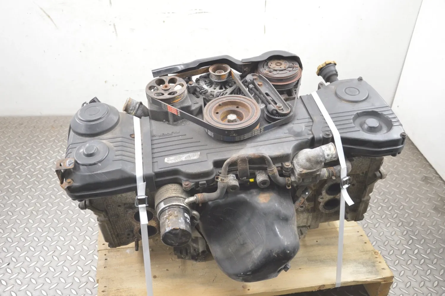 Subaru Impreza Engine Motor EJ20 2.0 Petrol 92kW 2.0i 2002 18804732