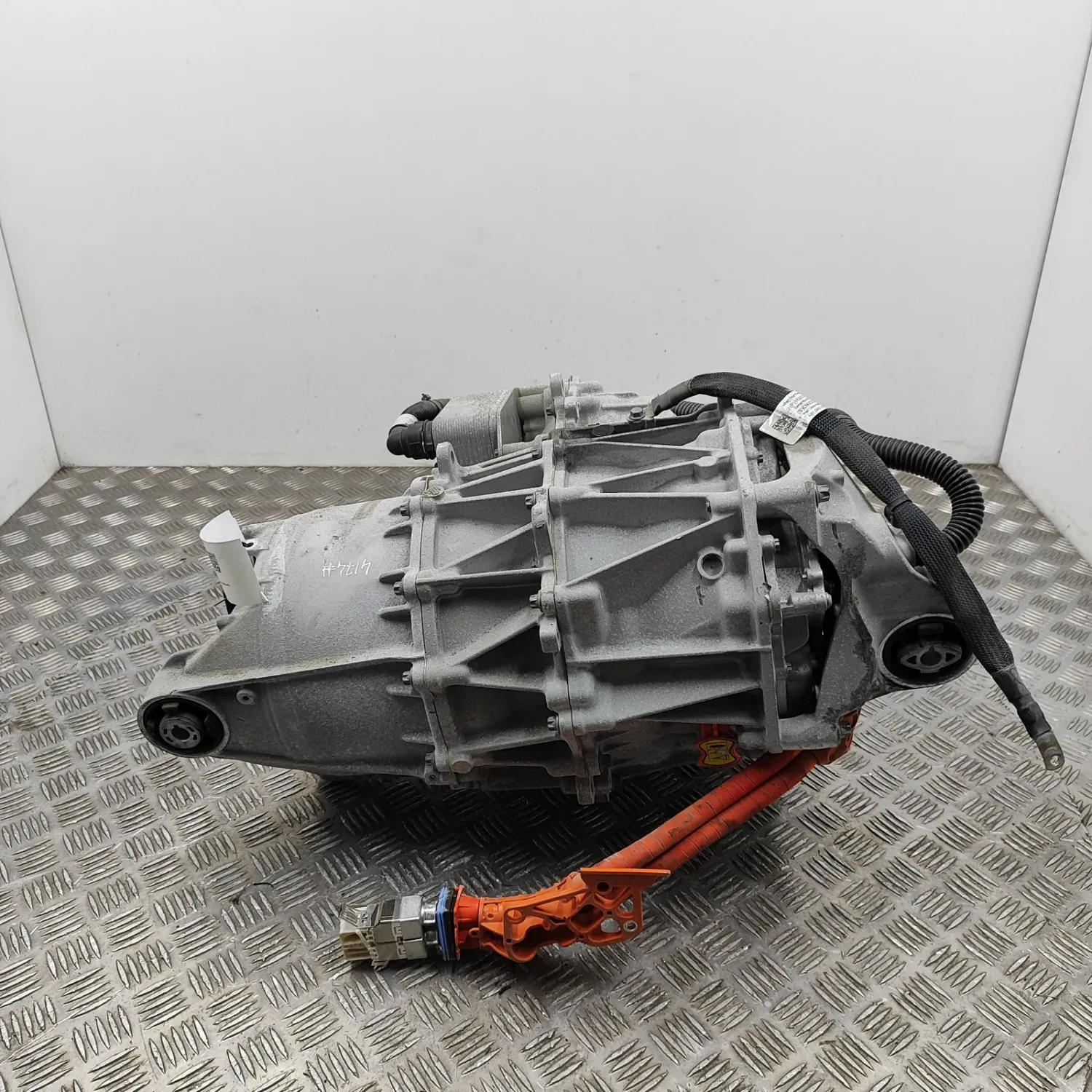 Tesla Model Y Rear Engine 1587780-00-B Electricity 2023 23317680