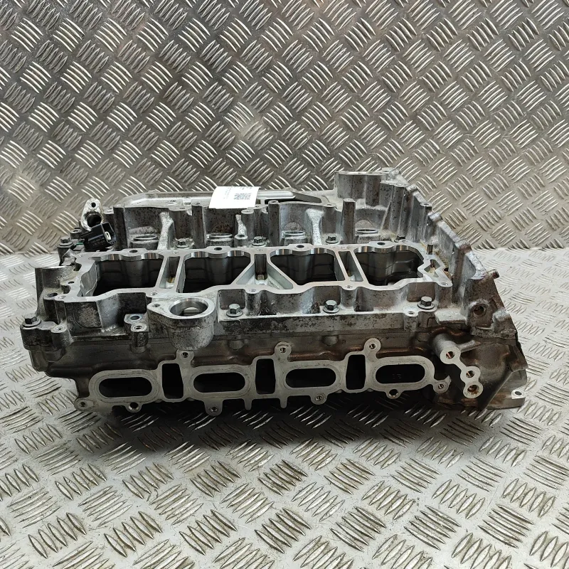 LR RANGE ROVER VELAR L560 Engine Cylinder Head H4P3-6J011-D 2.0i 184kw 2019