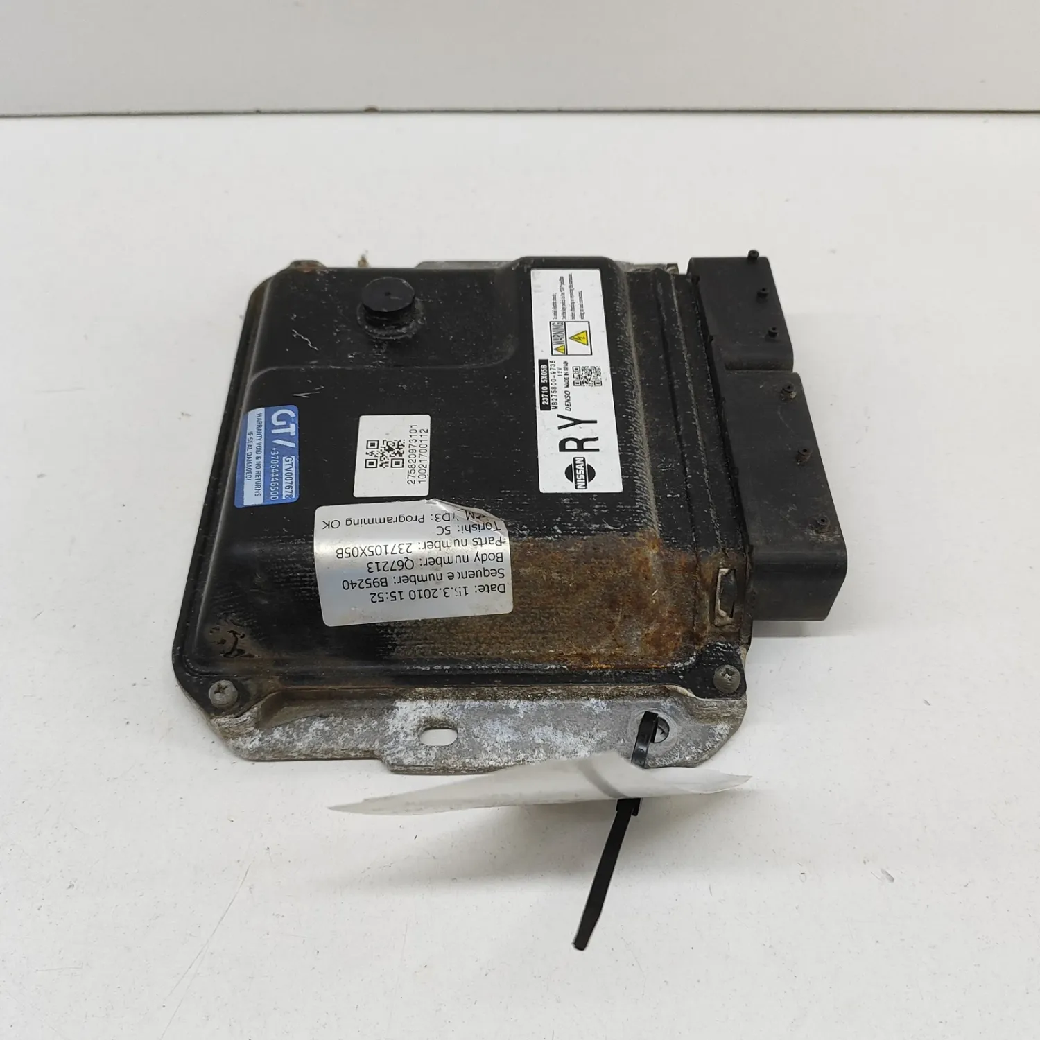 NISSAN NP300 NAVARA D40 Engine Control Unit 23710-5X05B 2.5D 140kw 2010 27893419