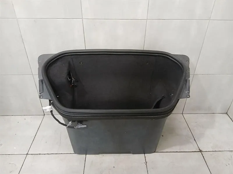 Chevrolet Corvette C8 Luggage Compartment Cover 85134132 Trunk Trim