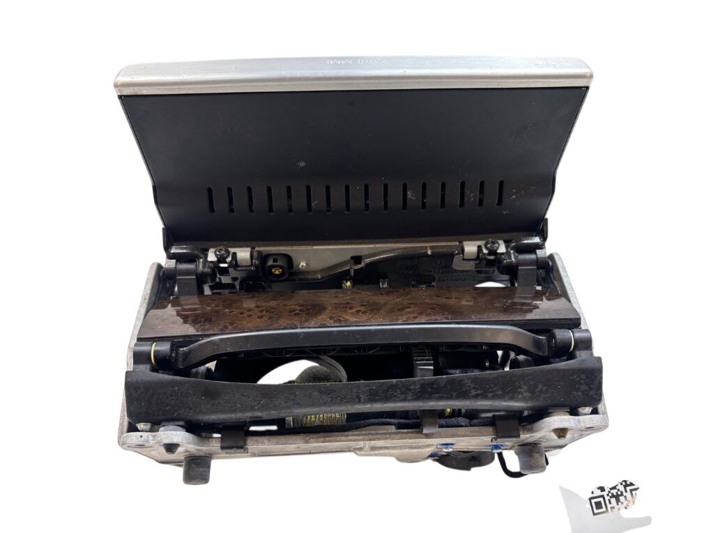 4H0857273E Dash screen AUDI A8 (4H) (2009-2017)