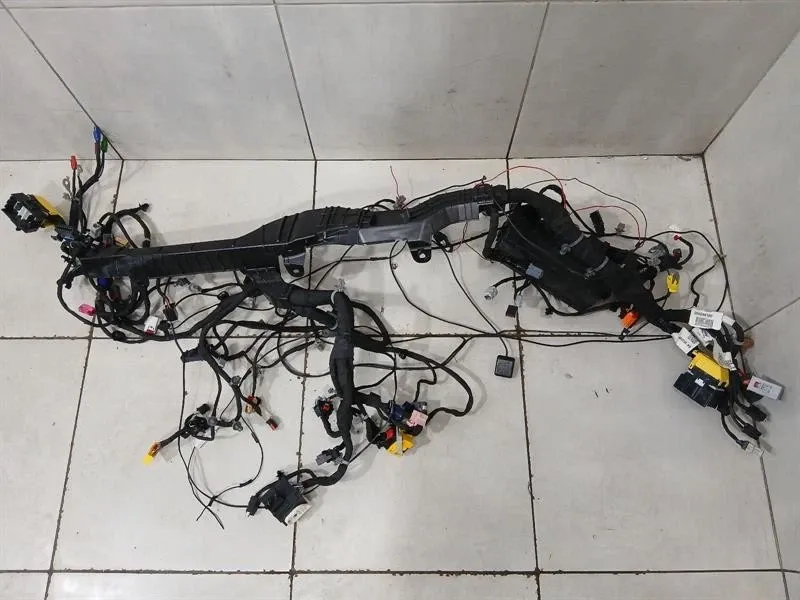 CHEVROLET CORVETTE C8 WIRING LOOM 85167033 RHD DASHBOARD