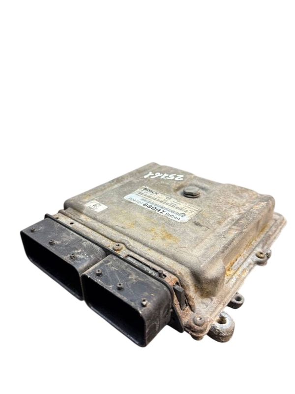 0281013357 P04727880AI 04727880AI Engine Control Unit / module (ECU) CHRYSLER VOYAGER V (RT) (2007-2016)