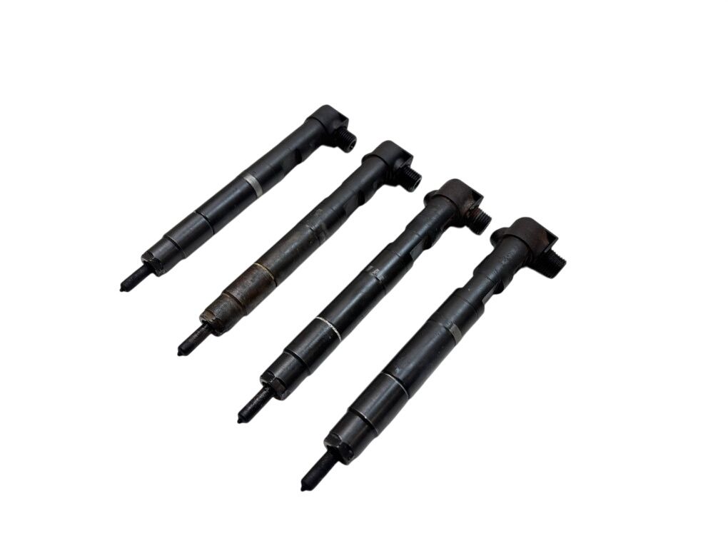 28348371 28342997 Fuel injector set MERCEDES-BENZ VITO / VIANO (W639) (2003-2014)