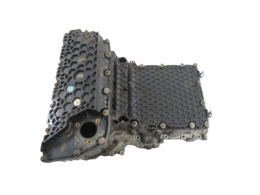 A6540146200 A6540106000 A6540107100 A6540105005 Oil Sump/ pan MERCEDES-BENZ E-CLASS (W213) (2016-2023)