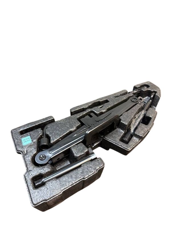 091492W000 Tool Kit HYUNDAI SANTA FE III (DM) (2012-2018)