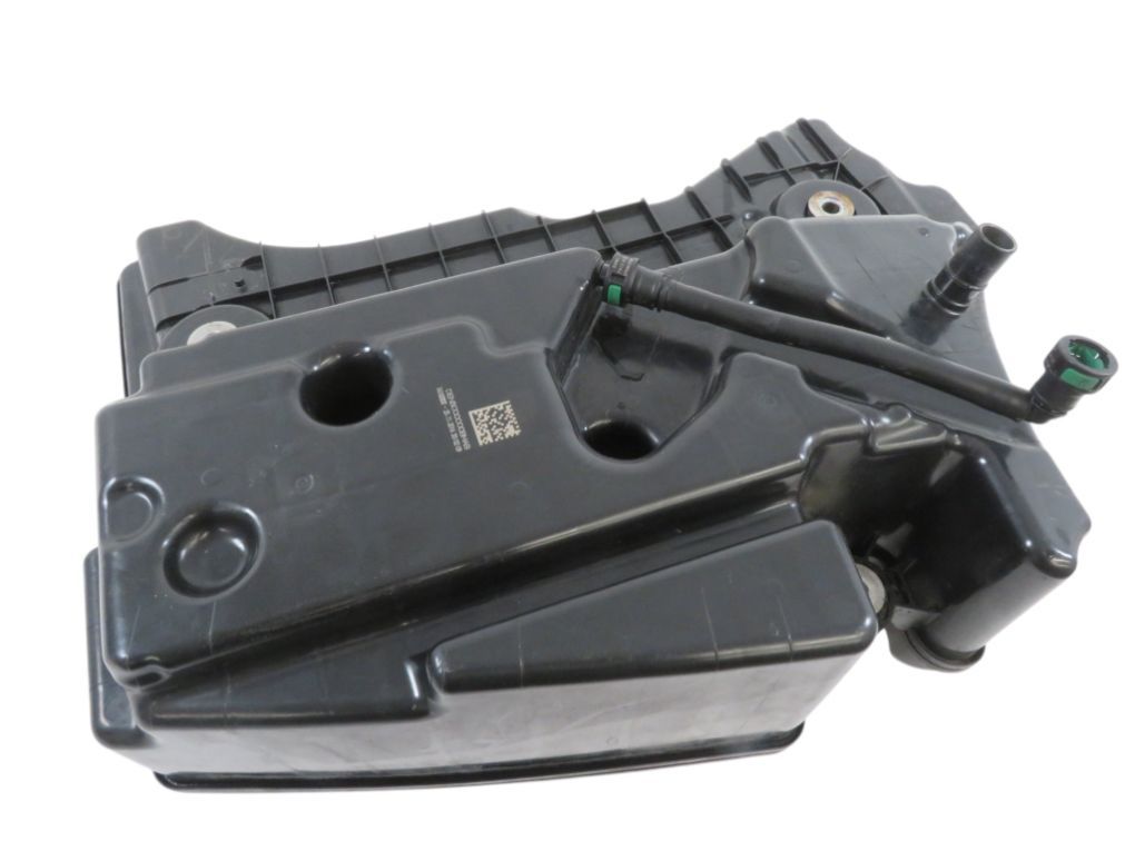 A2134706001 A2134709301 A2134705402 AdBlue tank MERCEDES-BENZ E-CLASS (W213) (2016-2023)