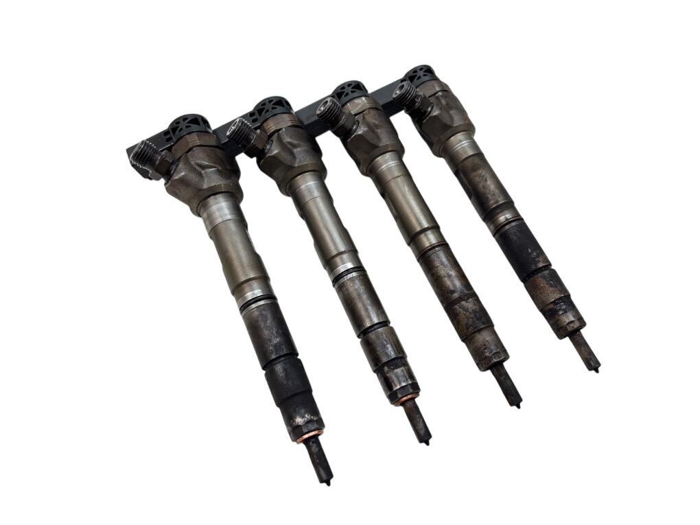 0445110369 0445110368 0986435166 0445110646 0445110647 Fuel injector set AUDI Q5 (8R) (2008-2016)