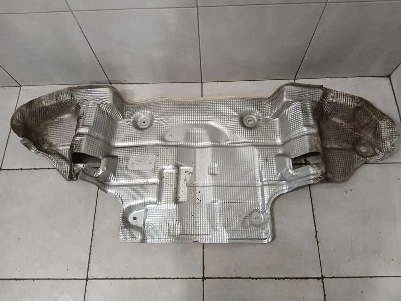 Porsche Cayman 718 GT4 Cover 98150440503 Heat Shield Fairing