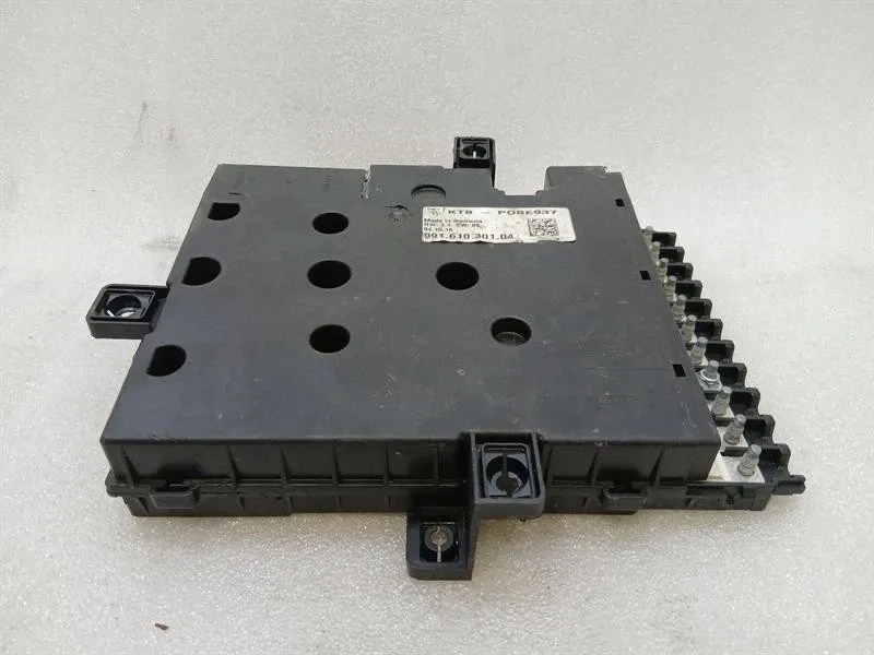 Porsche Cayman 718 GT4 Fuse Box 99161030104 Fuse Box