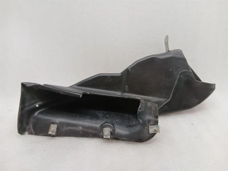 Ferrari 488 F142M left intake pipe 86368400 intake hose charge air left