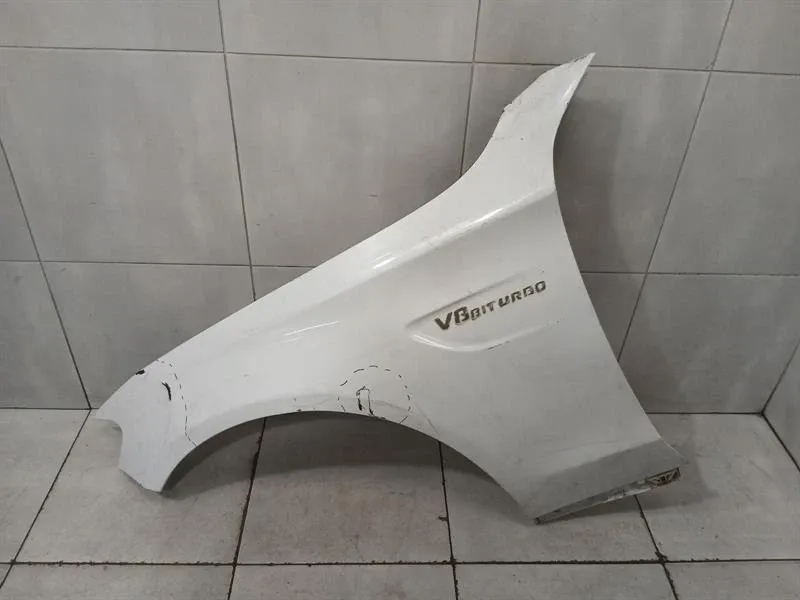 Mercedes C Class W205 Left Wing A2058800318 FAULTY Fender Left