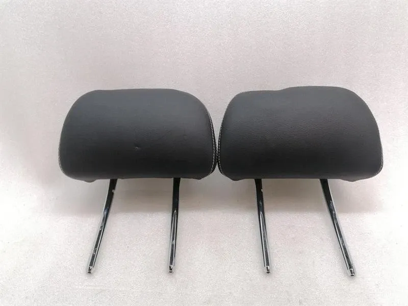 Mercedes CLS W218 Rear Headrest Set A2189702050 Rear Headrest Set