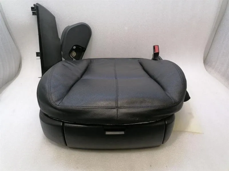 Mercedes S-Class W221 Right Lower Seat Cushion A2219104846 Seat Cushion Vented