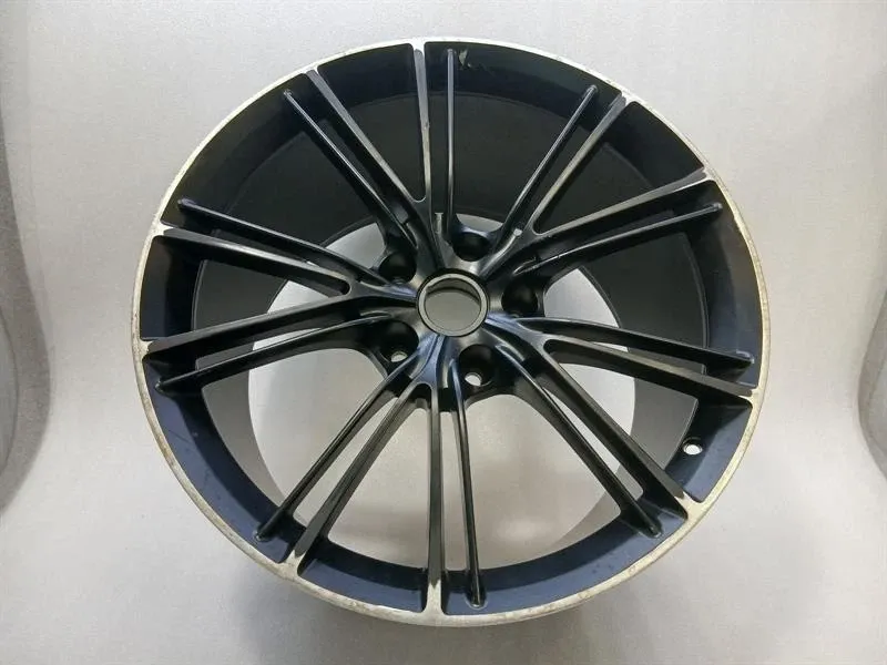 Aston Martin Vanquish S 04-07 V12 Alloy Wheel CD3399656CA Rim