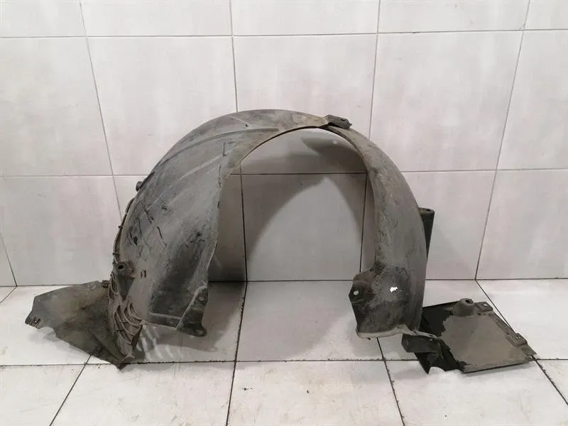 Mercedes CL W216 wheel arch liner A2166902430 wheel arch cover front right