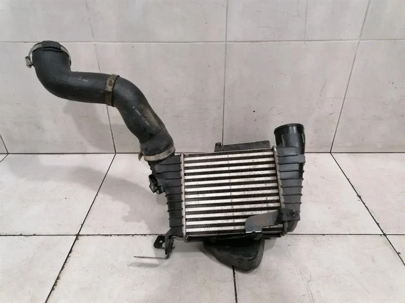 Bentley Continental GT W12 Intercooler Left 3W0145803E Intercooler
