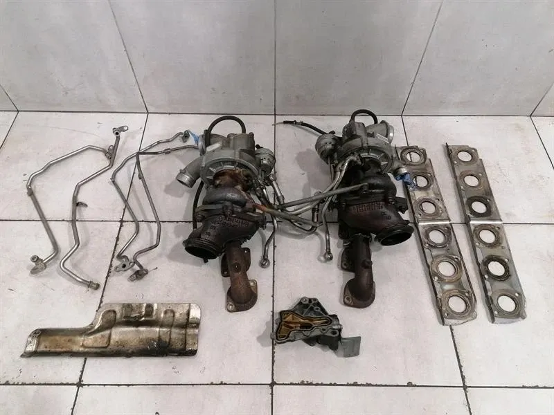 Maybach 57 W240 Turbo Charger Kit A2850900080 Turbocharger Kit