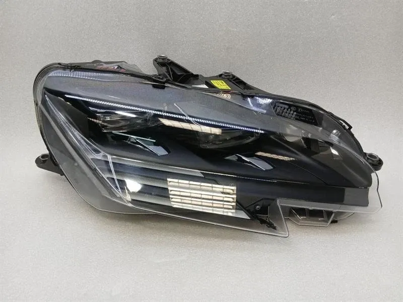 Ferrari SF90 Right Headlight 882834 SF90 Headlight Right