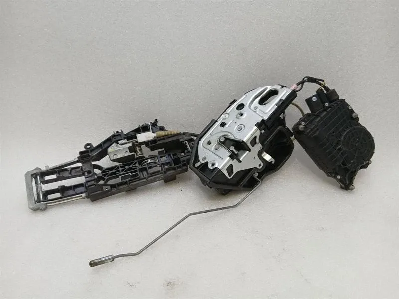 Rolls Royce Ghost 1 09-14 Door Lock 51215A36E23 RL Door Lock REAR LEFT