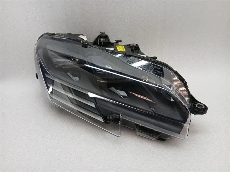 Ferrari SF90 F173 Right Headlight 816045 Headlight Right