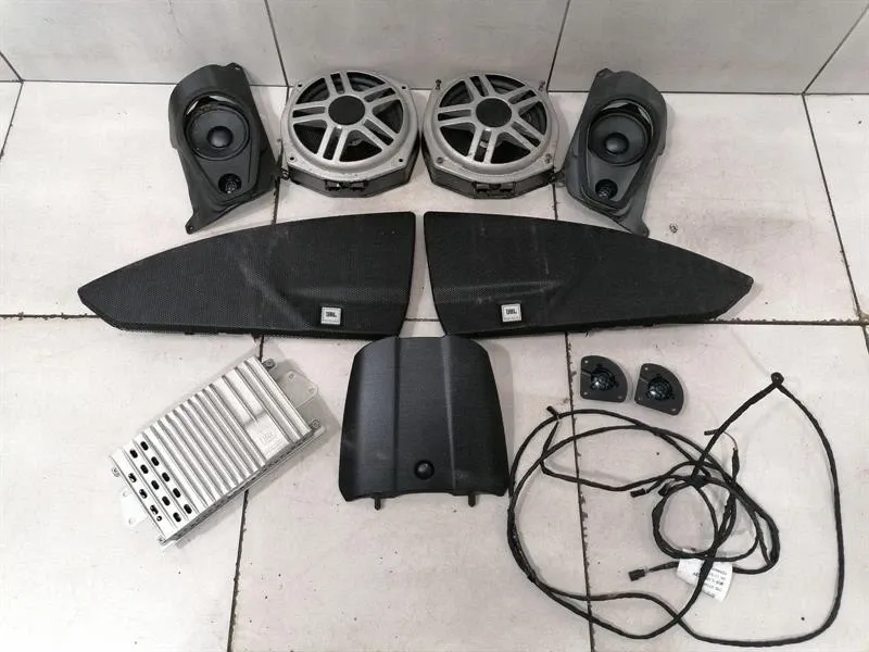 Ferrari 458 F142 Spider Speaker 267001 JBL Premium Audio Speaker 267001 Set