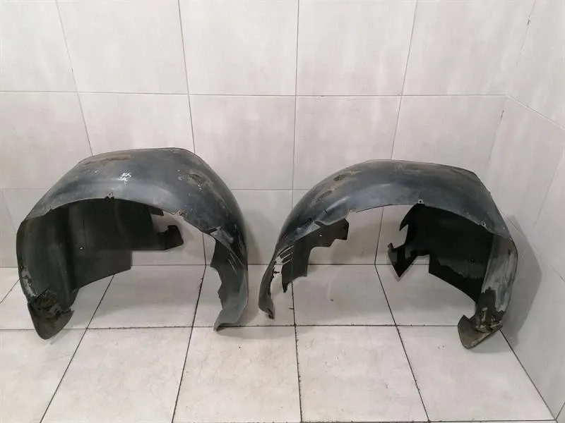 Bentley Continental GT W12 Wheel Arch Liner Front 3W0809962F Wheel Arch Cover