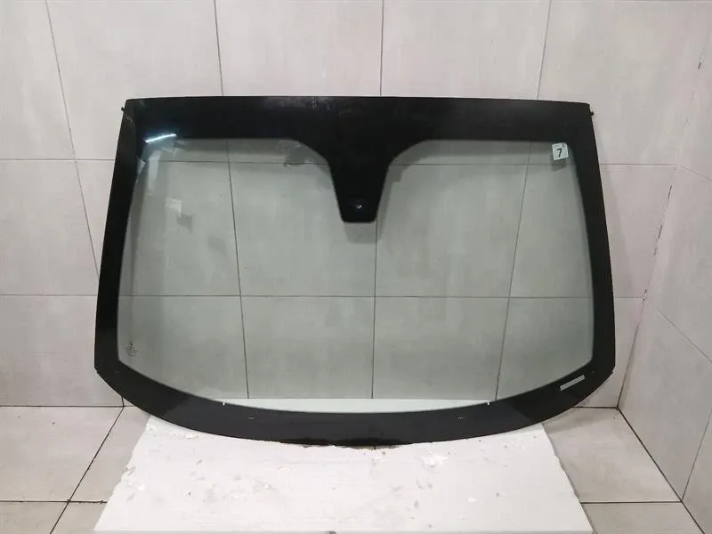 FERRARI CALIFORNIA F149 08-14 4.3 WINDSCREEN 69754900 WINDSHIELD GLASS