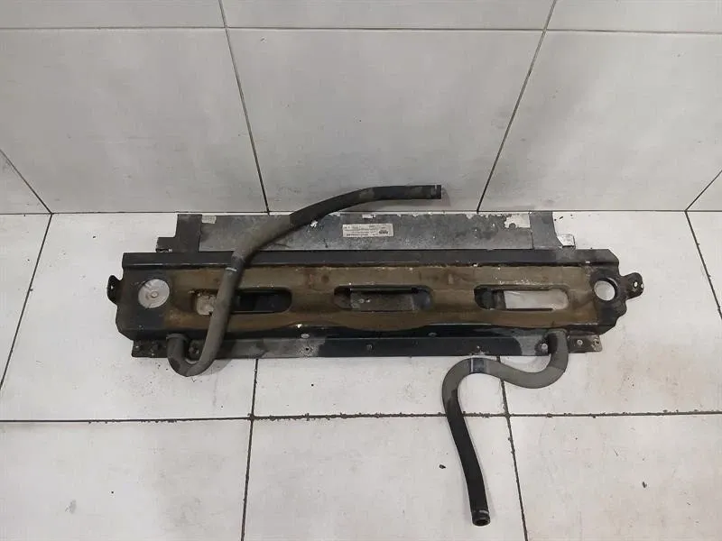 ASTON MARTIN DB9 VOLANTE GEARBOX OIL RADIATOR 9G43-445396-AA Radiator TRANSMISSION