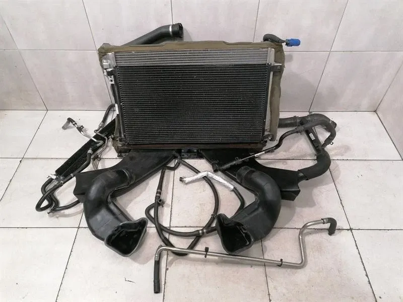 Aston Martin Vanquish AM310 radiator pack set CD33-8W000-BB radiator package set