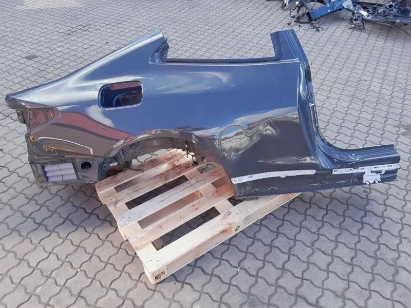BMW 4 M4 G82 G22 Right Rear Panel 41008083532 Right Rear Fender DEFECTS