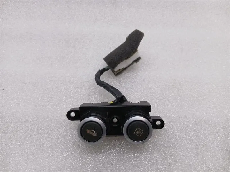 Ferrari California T F149 14-17 Switch 311279 Fuel Filler Flap Switch