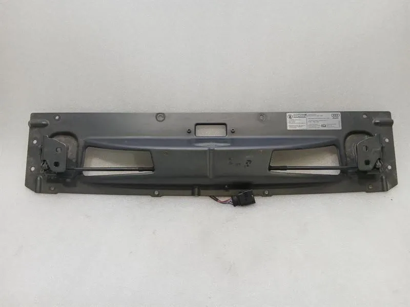 Audi R8 Type 42 5.2 Coupe Rear Spoiler 420827948B Rear Spoiler Drive Unit Engine