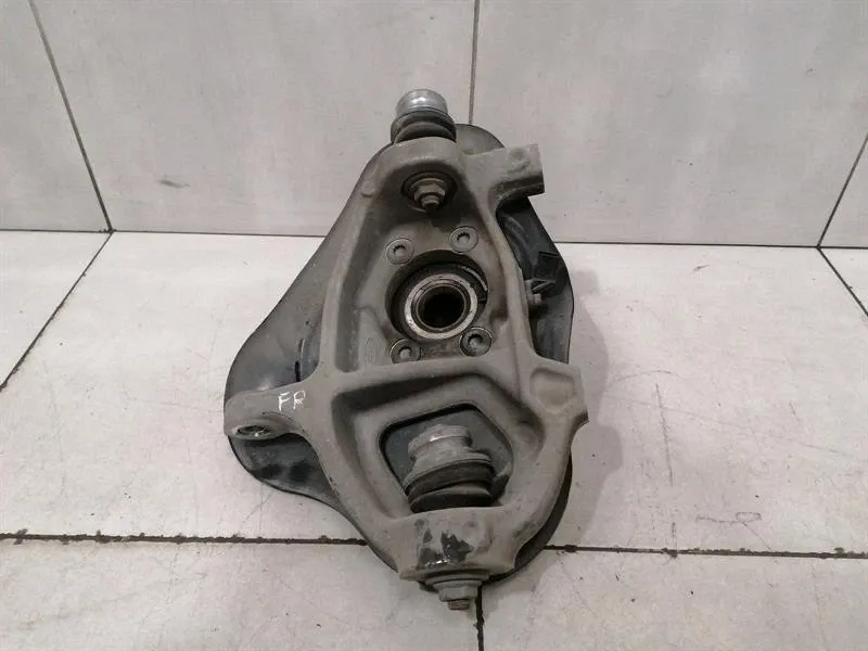 Lamborghini Huracan LP640 Right Front Hub 4T0407246D Wheel Bearing Housing Front Right