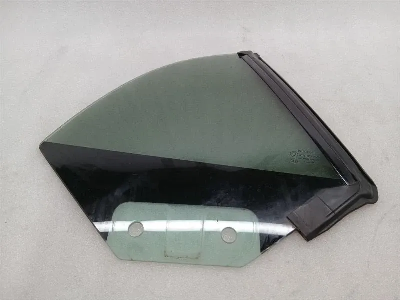 Aston Martin Vanquish AM310 Rear 1/4 Glass FD33-L29750-AB Door Panel 1/4 Rear RH