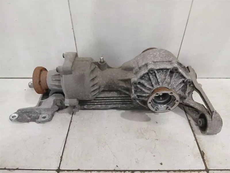 AUDI R8 TYPE 42 5.2 V10 COUPE Front Diff 0AZ409505A Front Differential